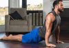 homme yoga musculation